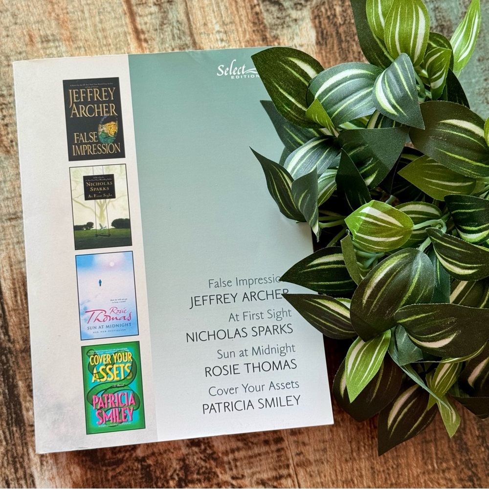 ☀️ $10 SALE | “Select Editions” Four Story Book Set